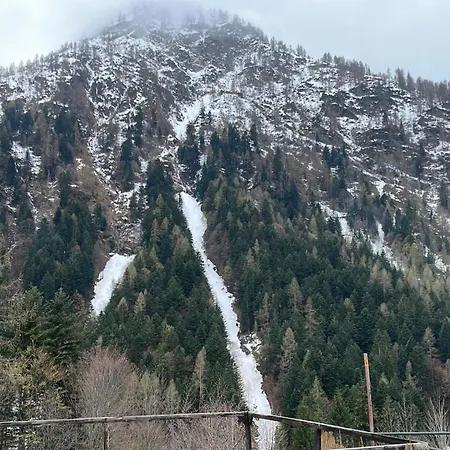 Laghi Di Di Licinia E Mario 公寓 Asso