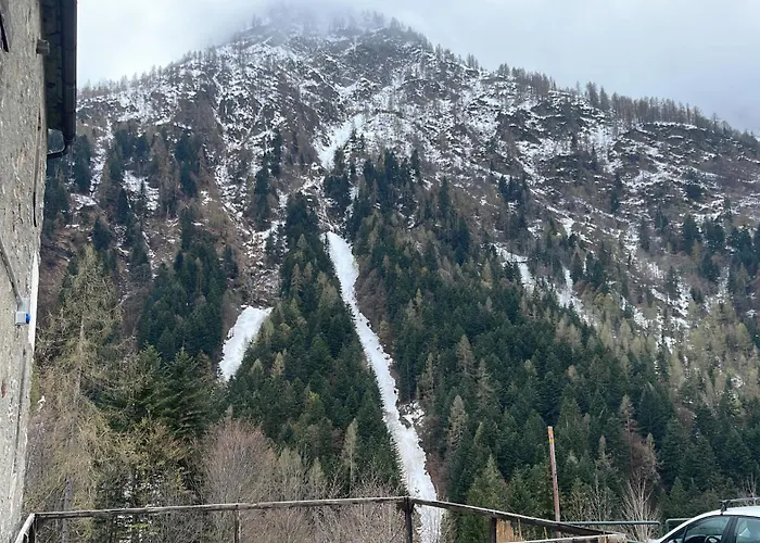 Laghi Di Di Licinia E Mario 公寓 Asso