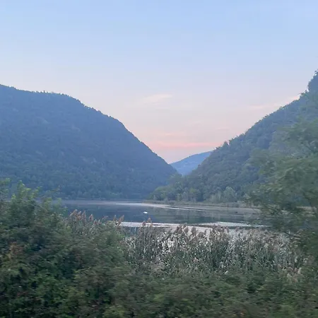 Διαμέρισμα Laghi Di Di Licinia E Mario Asso